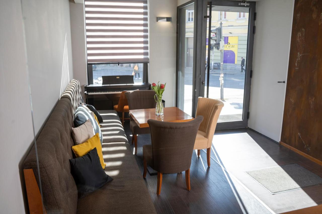 Akacija Luxury Suites Belgrad Zewnętrze zdjęcie